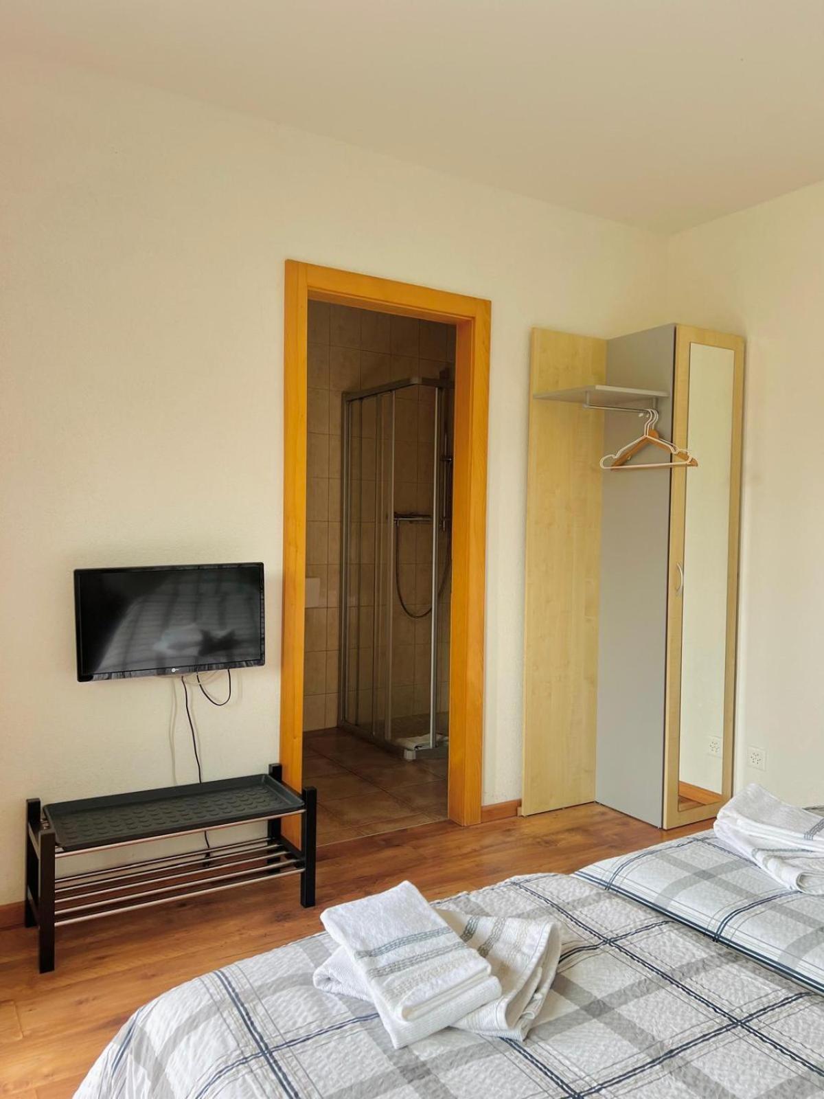 La Tzoum'Hostel La Tzoumaz Dış mekan fotoğraf